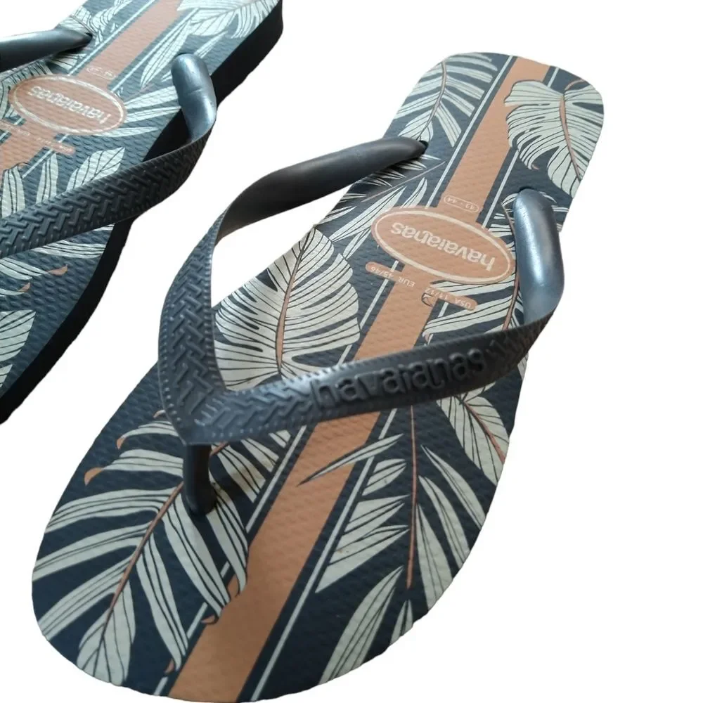 NWOT Havaianas Aloha Flip Flops